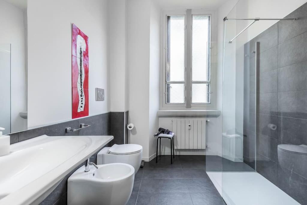 Appartamento Bilocale Zara - Stazione Centrale - Isola Design District Mediolan Zewnętrze zdjęcie